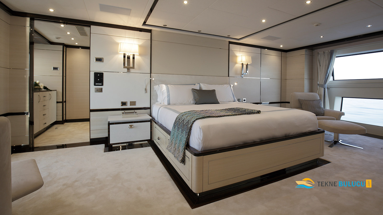 Benetti Fast 125 2016 Model iç mekan 3