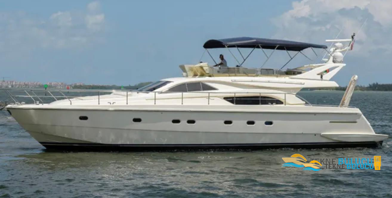 Ferretti 57 2000 iç mekan 2