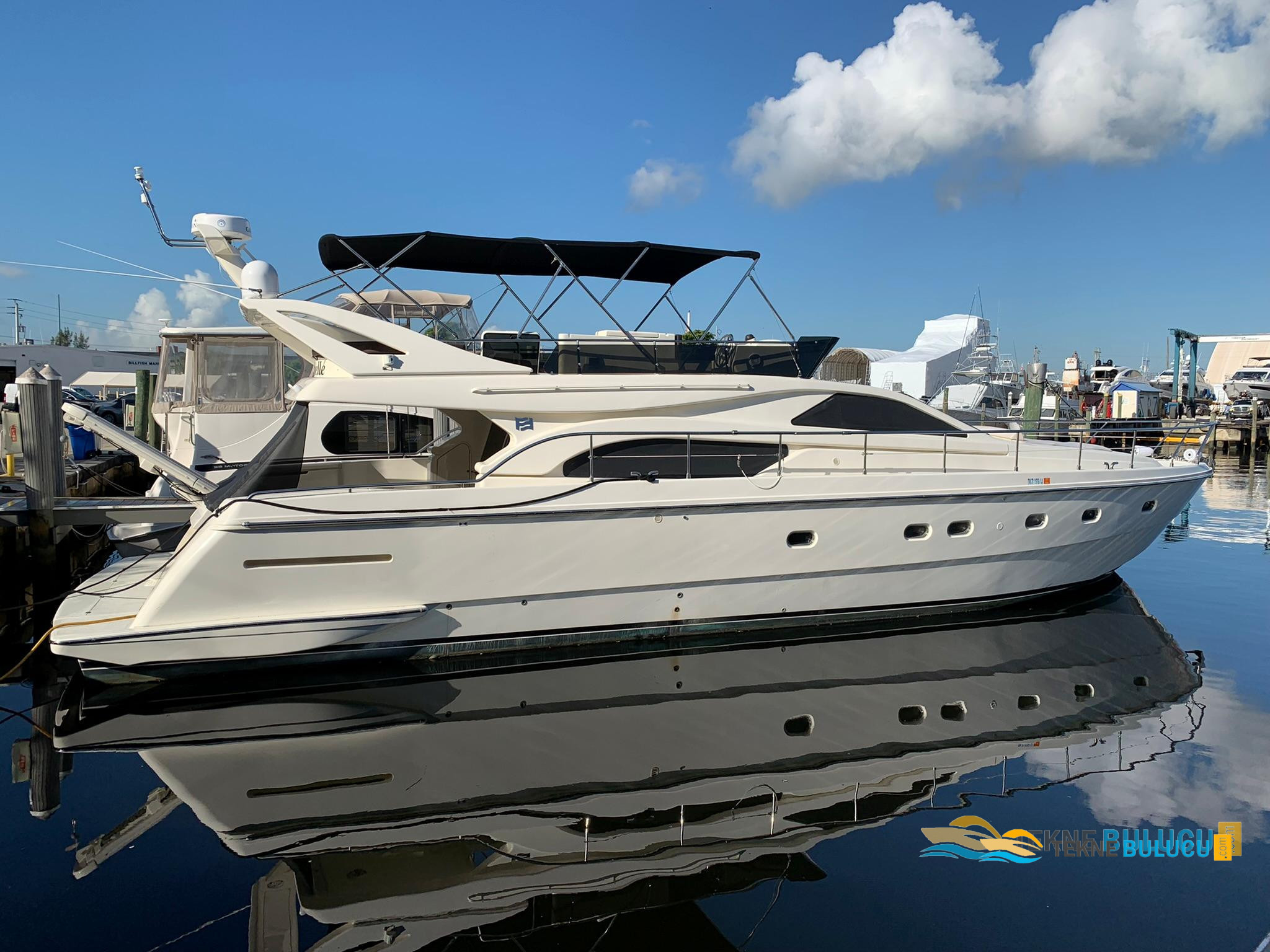 Ferretti 57 2001 iç mekan 3