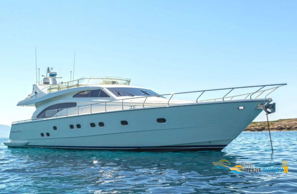 Ferretti 68 2000 inceleme