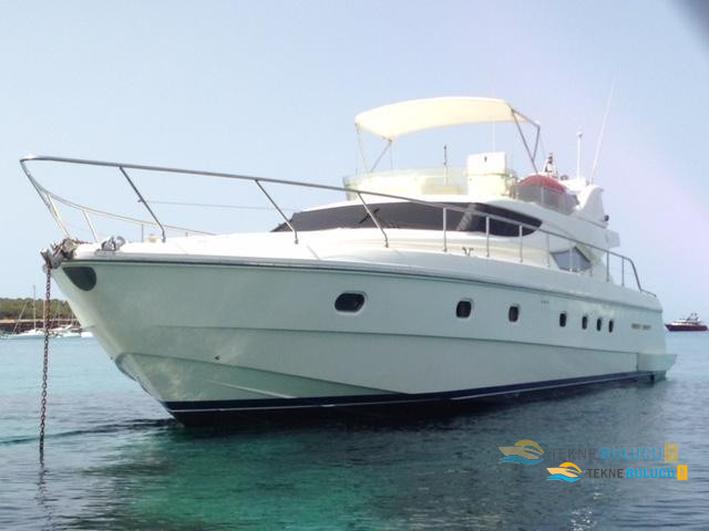 Ferretti 620 2002 iç mekan 3