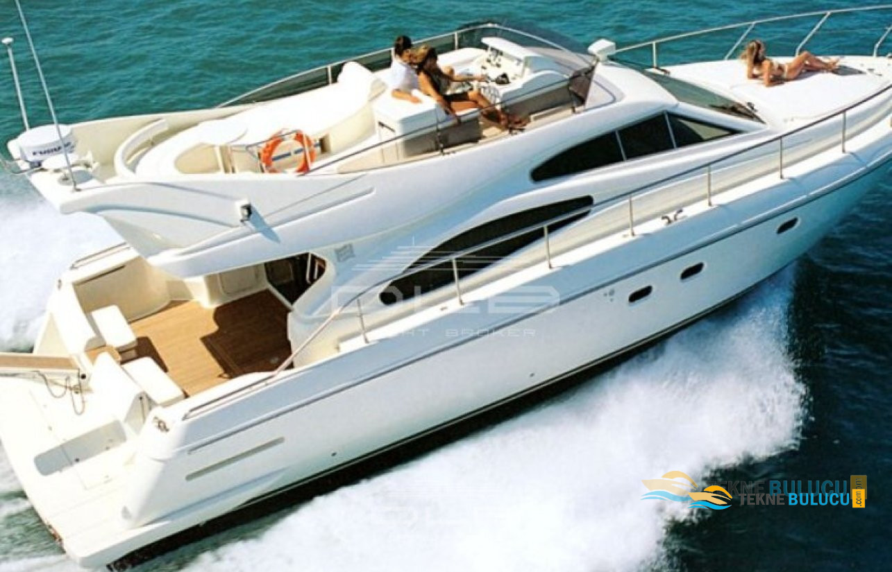 Ferretti 480 2003 iç mekan 2