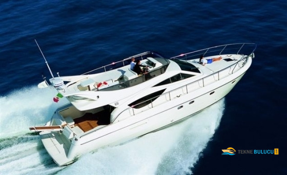 Ferretti 460 2006 iç mekan 2