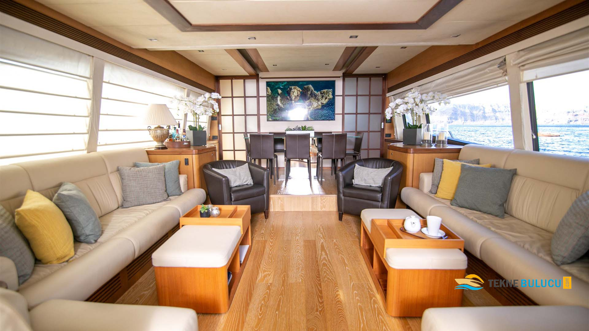 Ferretti 731 2004 iç mekan 3