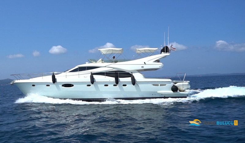 Ferretti 590 2003 iç mekan 2