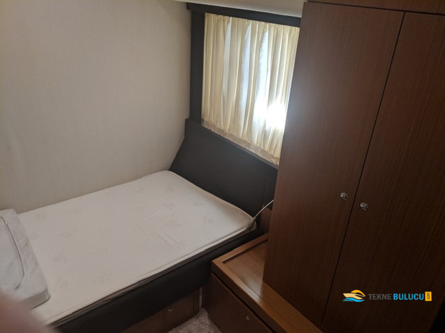 Ferretti 510 / 530 2012 iç mekan 3