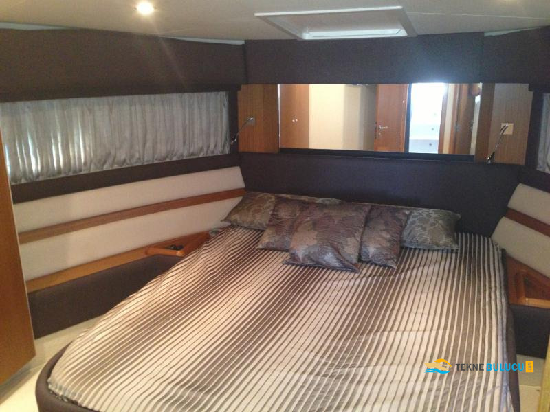 Ferretti 551 2009 iç mekan 2